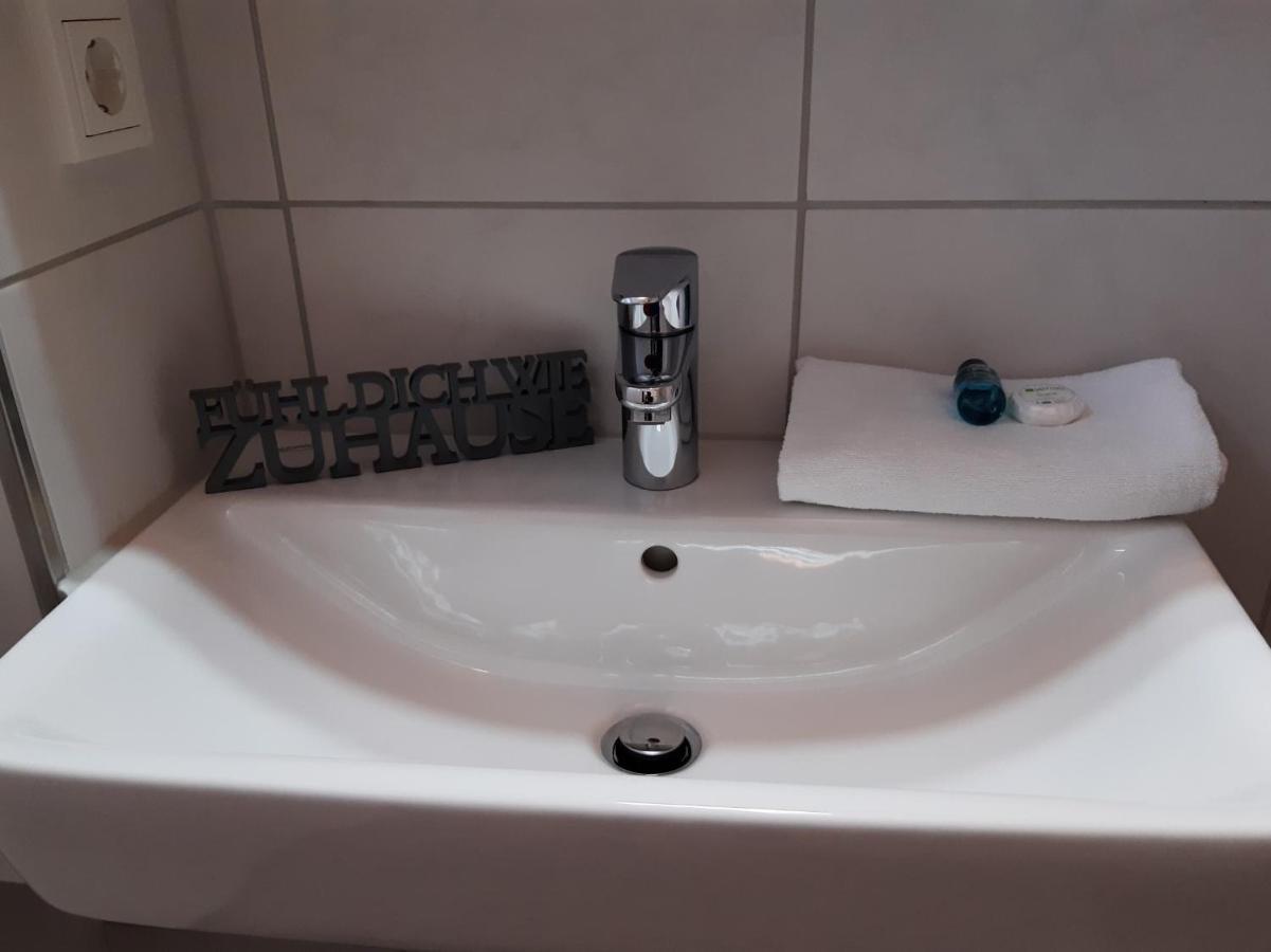 Hotel M24 - Alle Zimmer Mit Kuechenzeile เวคตา ภายนอก รูปภาพ