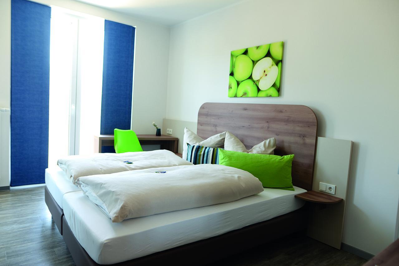 Hotel M24 - Alle Zimmer Mit Kuechenzeile เวคตา ภายนอก รูปภาพ