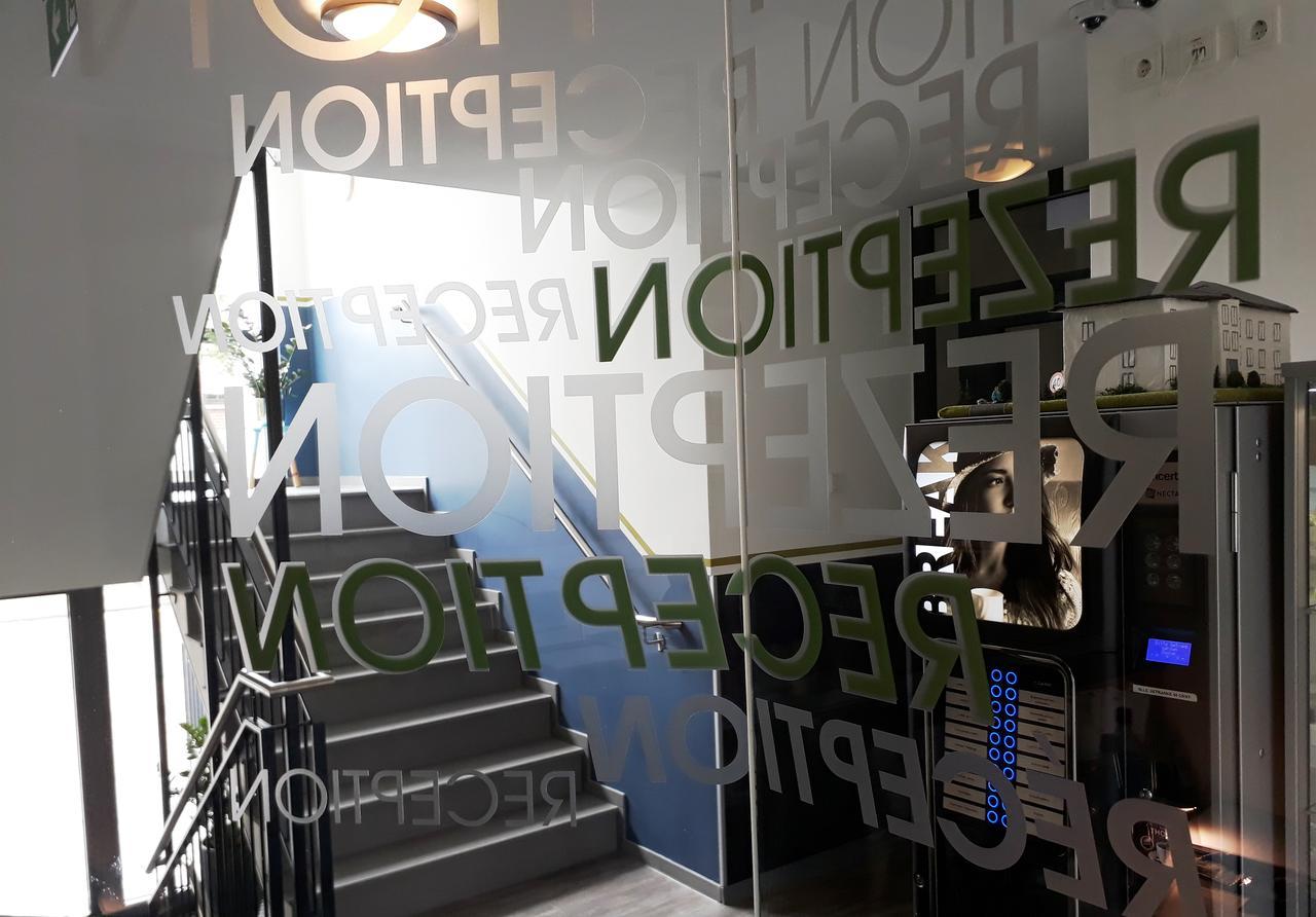 Hotel M24 - Alle Zimmer Mit Kuechenzeile เวคตา ภายนอก รูปภาพ